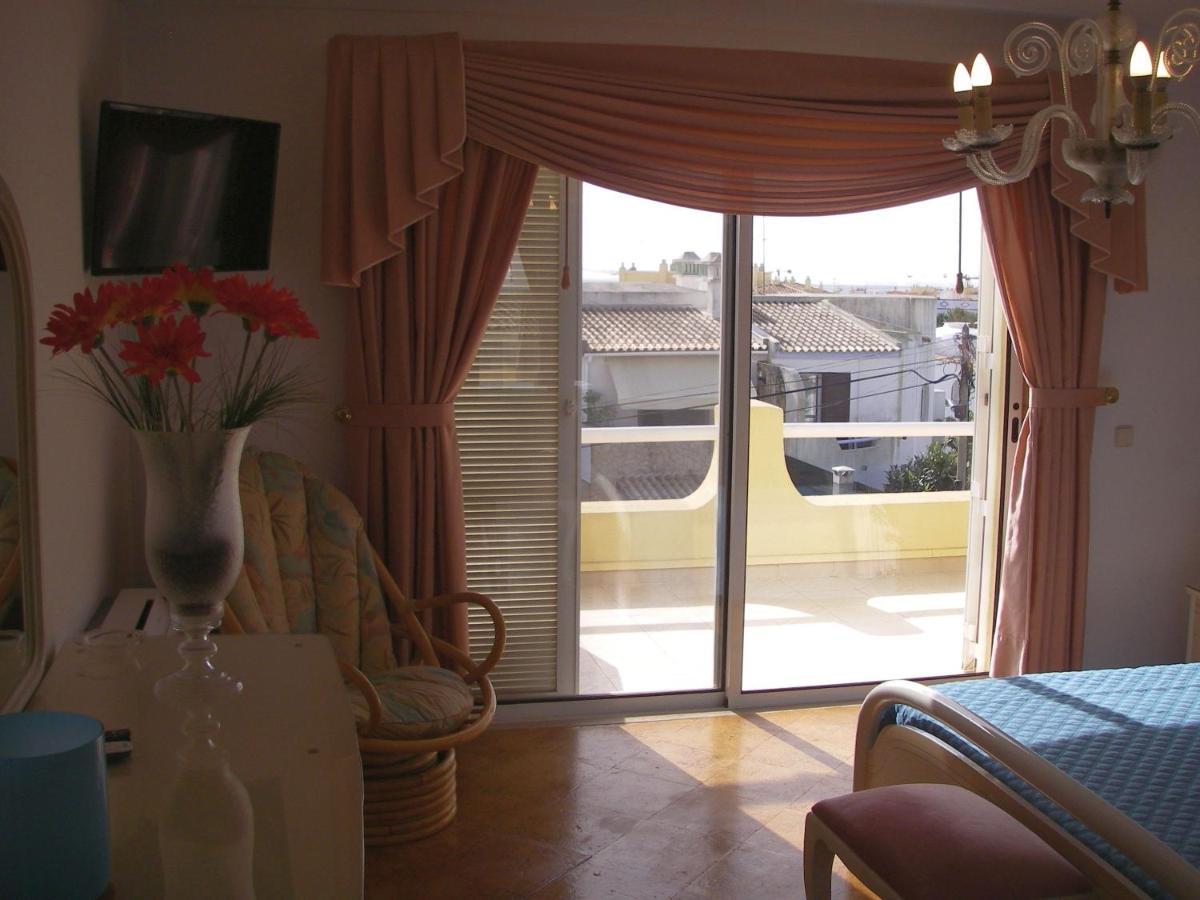 Monte Da Ria Guest House ファロ エクステリア 写真