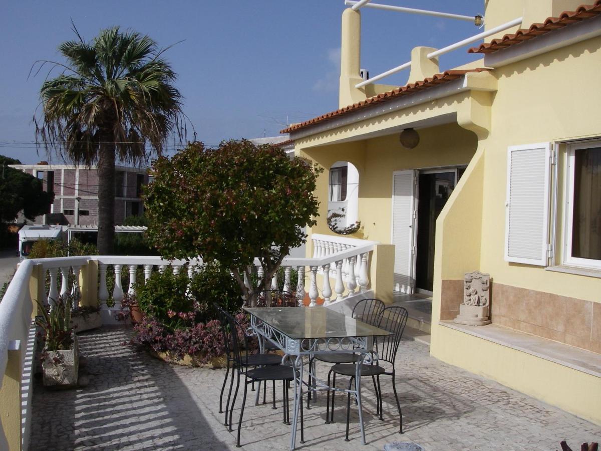 Monte Da Ria Guest House ファロ エクステリア 写真