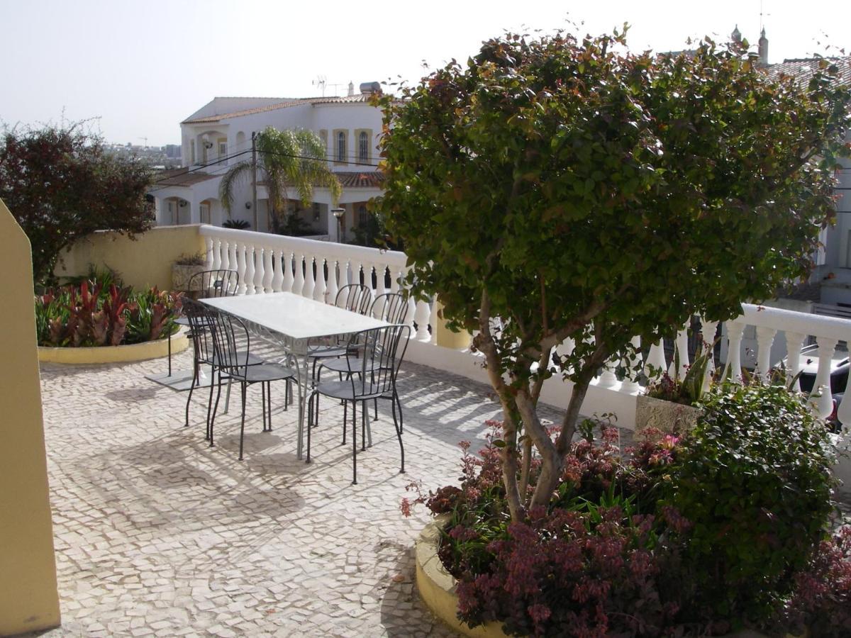 Monte Da Ria Guest House ファロ エクステリア 写真