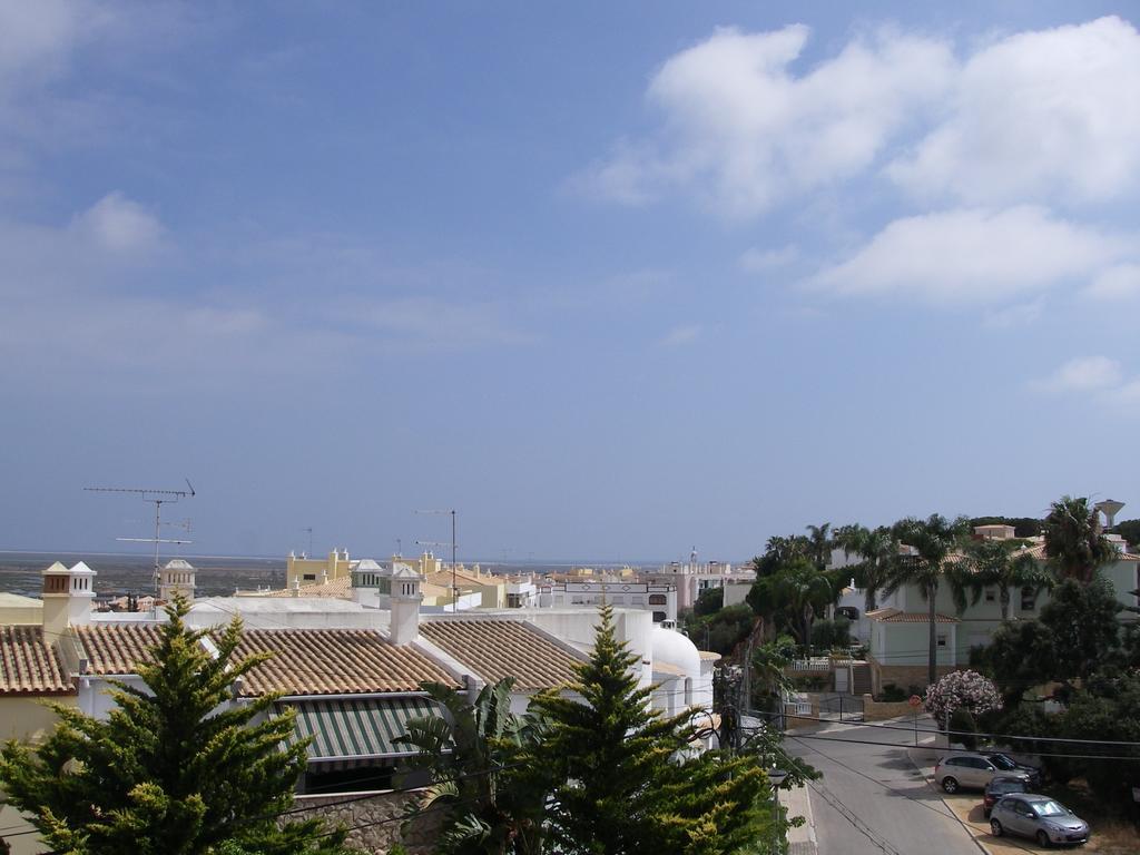 Monte Da Ria Guest House ファロ エクステリア 写真